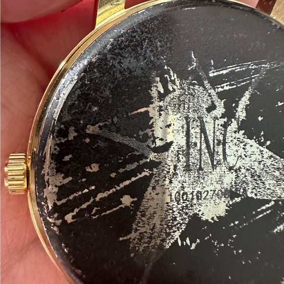 GUCCI G-Timeless Dial blue,red and white  Strap new - Picture 7 of 17